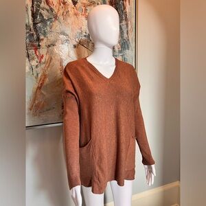 Altar’d State Knit 🧶 in Small. Good condition